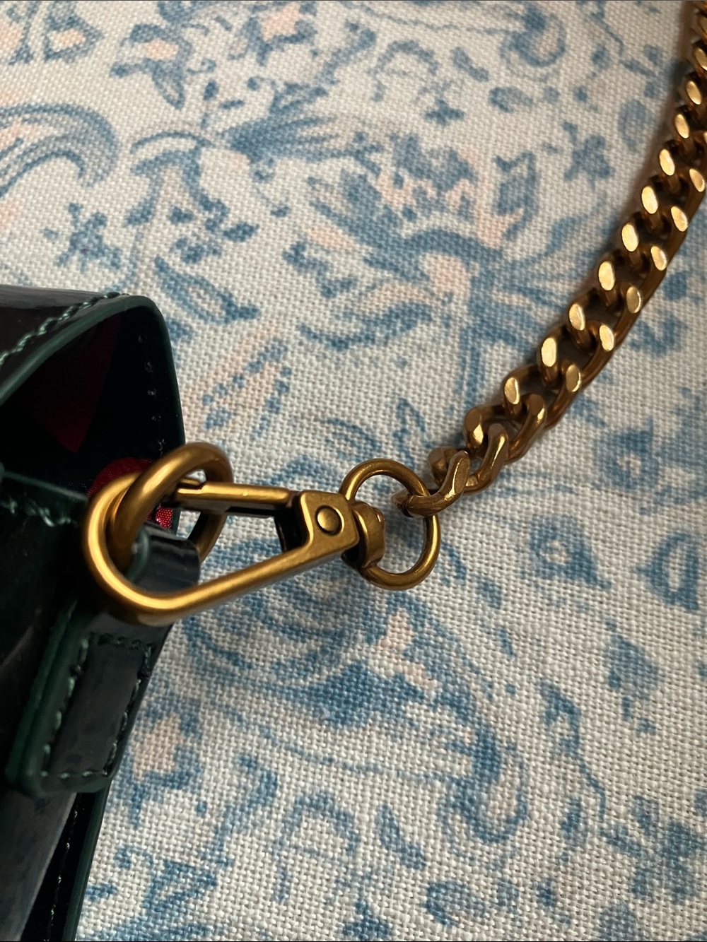 Betsey Johnson dark green spider stud chain purse eyes + hearts inside RARE EUC - Picture 5 of 16